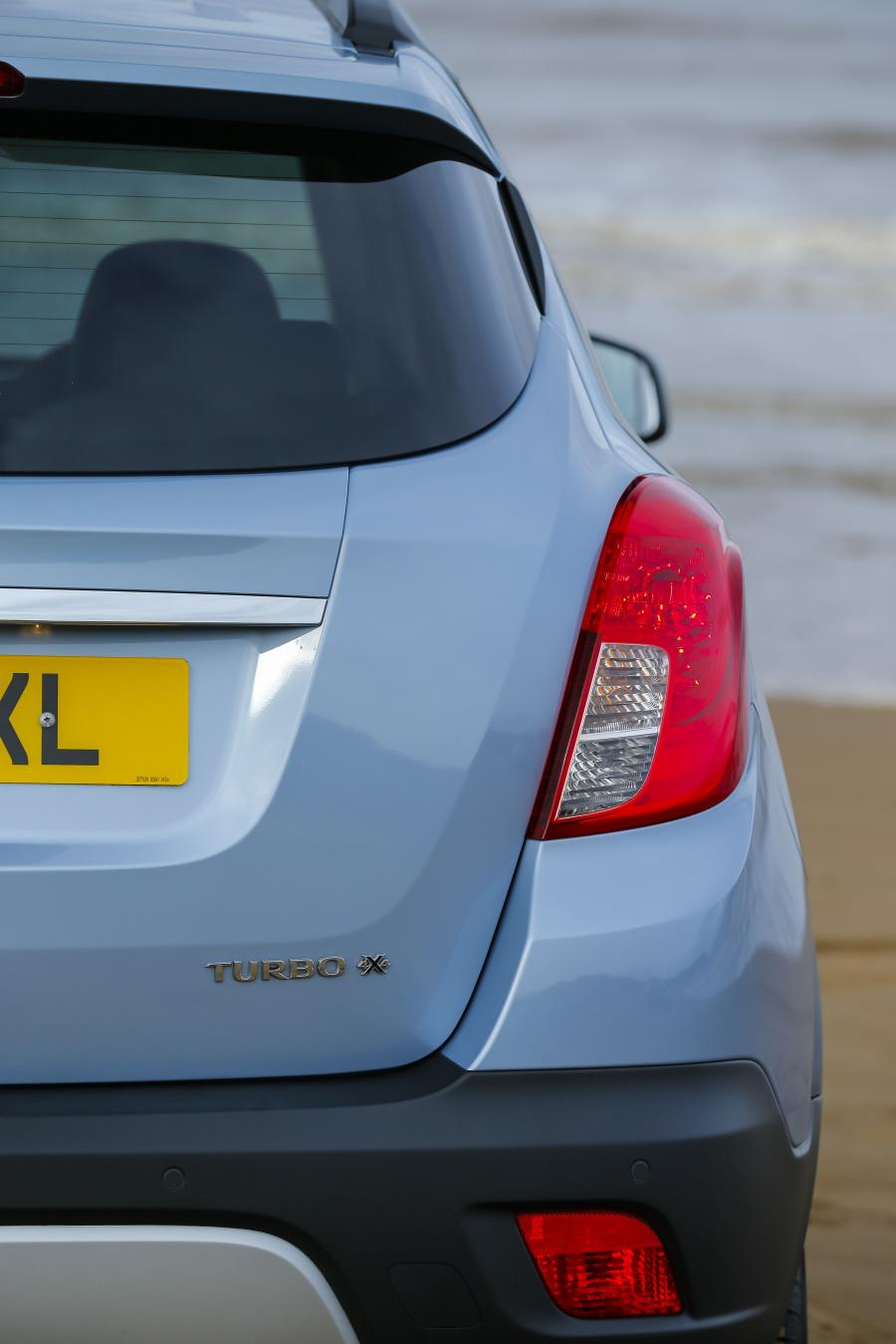 Vauxhall Mokka 2012 года  (фото 85 из 365)